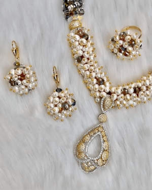 Necklace and Earrings Jewellery Set